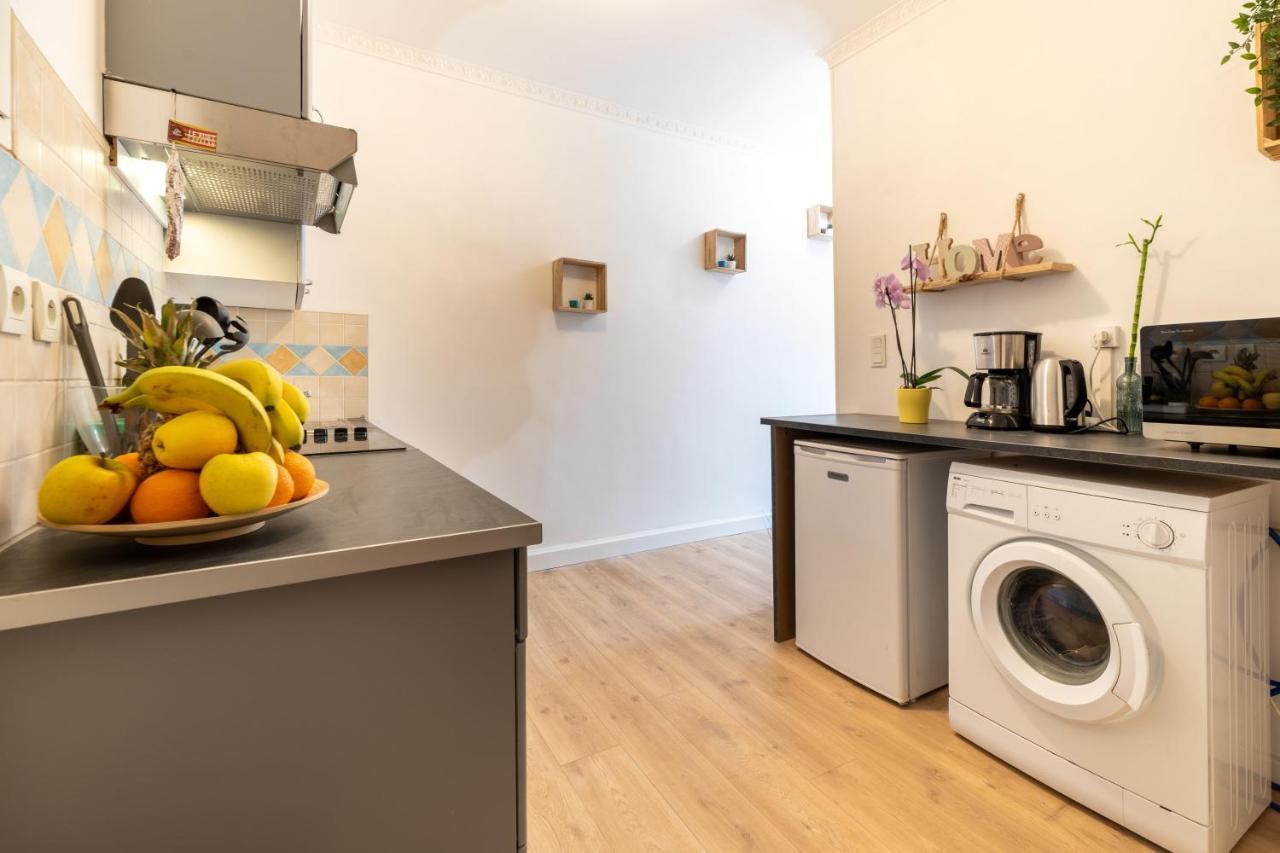 Air-Conditioned Flat With Terrace - Private & Independent - Lourdes Esterno foto