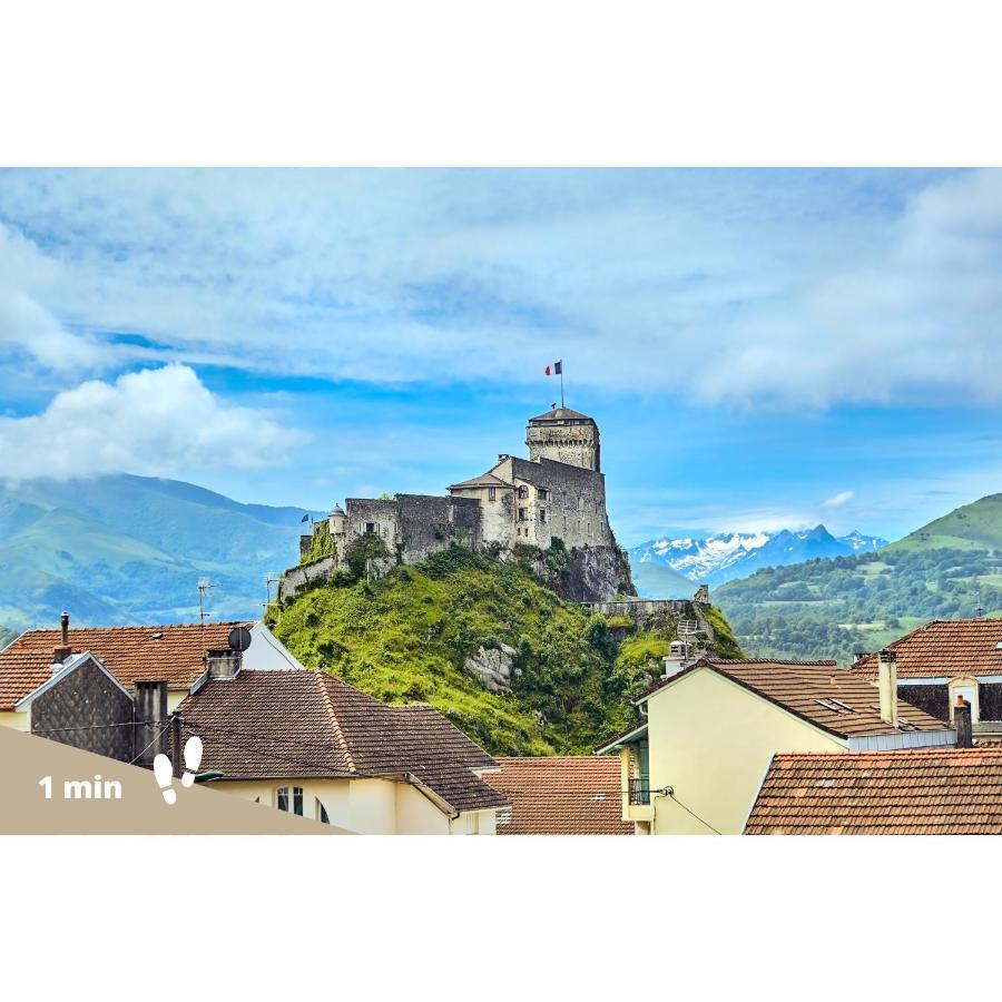 Air-Conditioned Flat With Terrace - Private & Independent - Lourdes Esterno foto